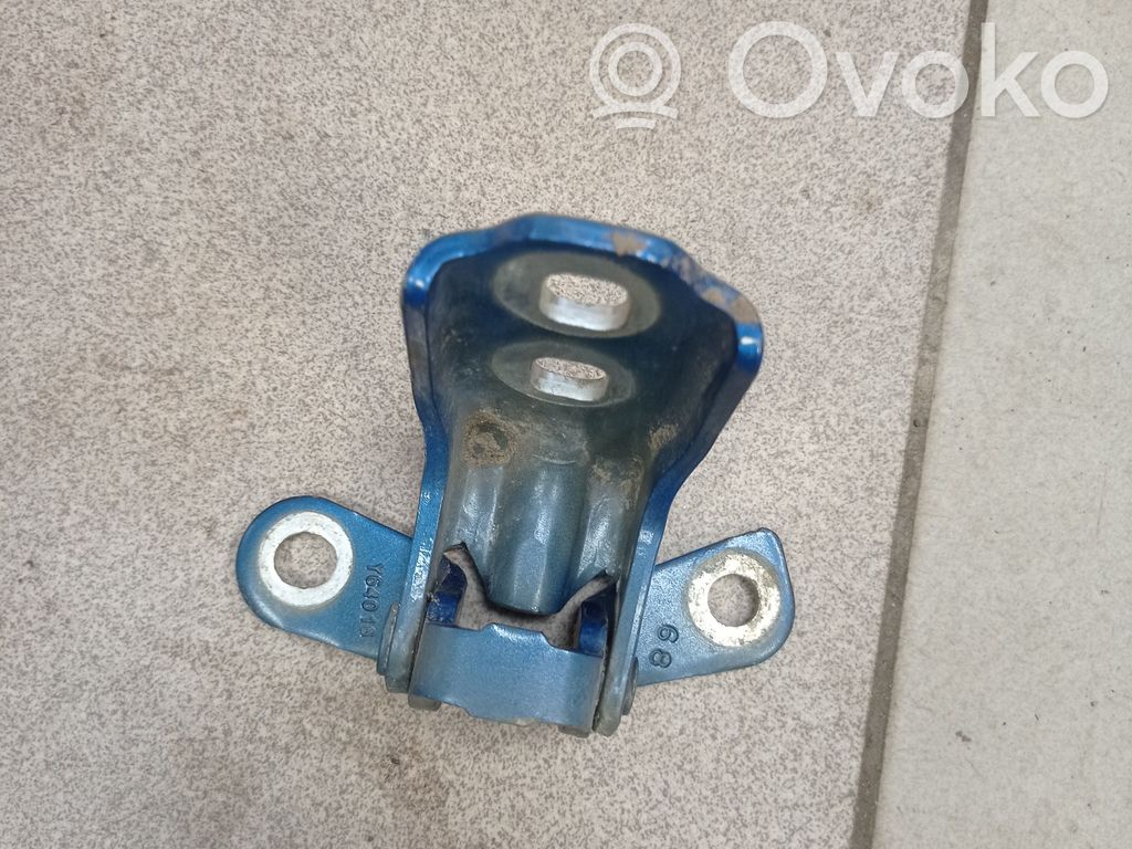 Chevrolet Volt II Front door upper hinge 