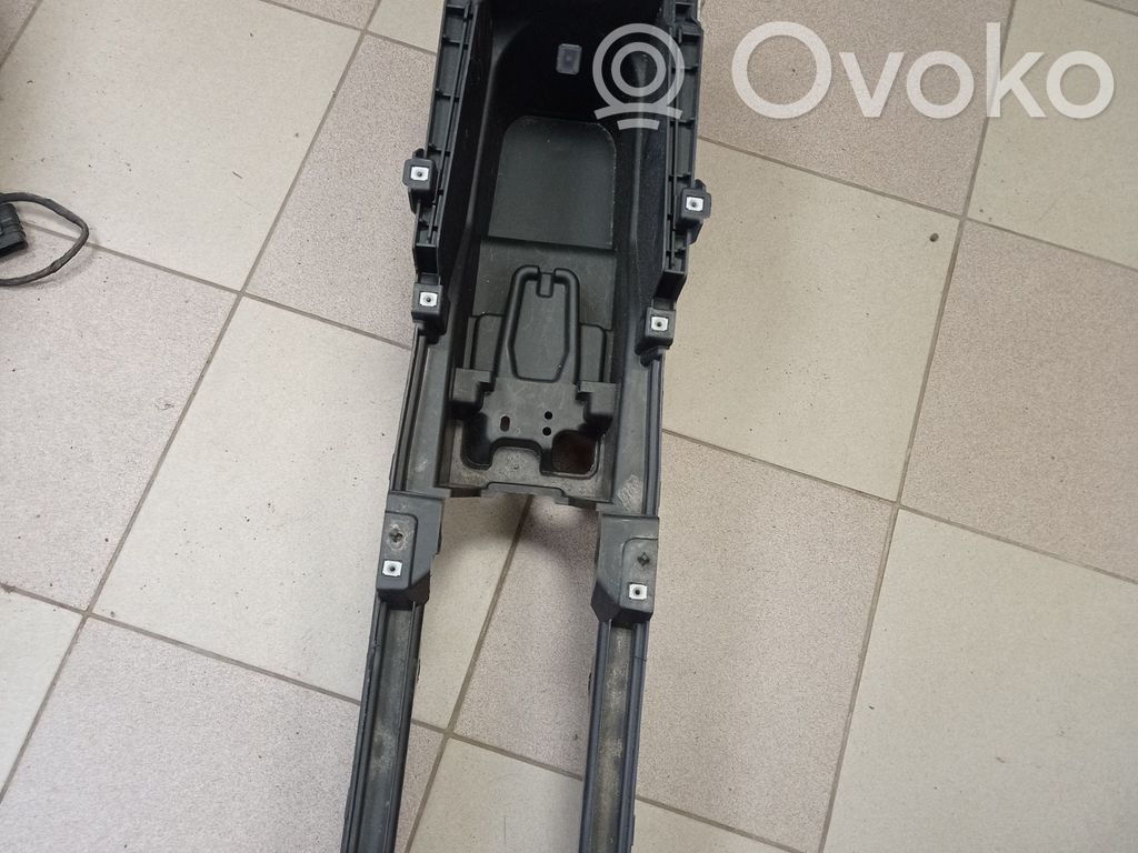 Centrālā konsole   GT4BR045A06,EM2BR044D36A,EM2BR044D38A