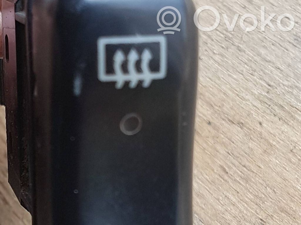 Mercedes-Benz Vito Viano W638 Windscreen/window heater switch 