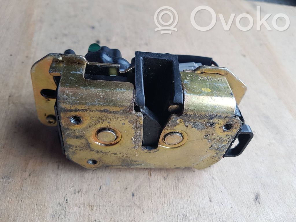 Chrysler Voyager Tailgate/trunk/boot lock/catch/latch 