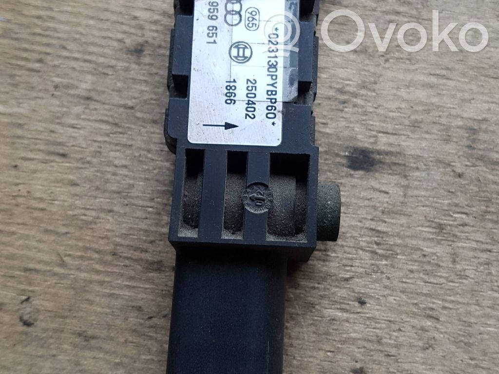 Czujnik uderzenia Airbag   8E0959651,023130PYBP60,250402,8E0959651B