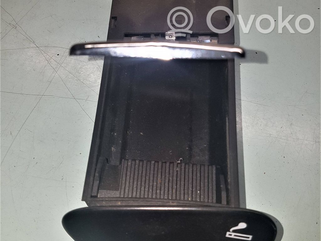 Ford Focus Car ashtray 