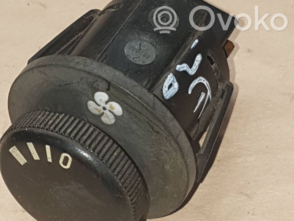Climate control unit   90103289,28252100