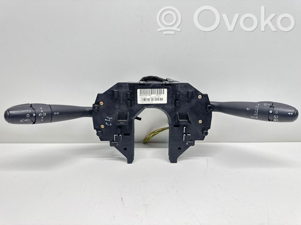 Citroen C4 I Wiper turn signal indicator stalk/switch 