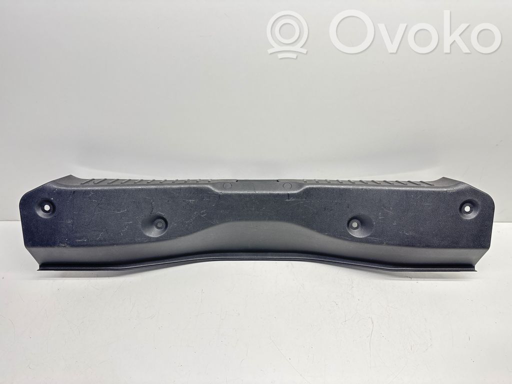 Ford Focus Trunk/boot sill cover protection 