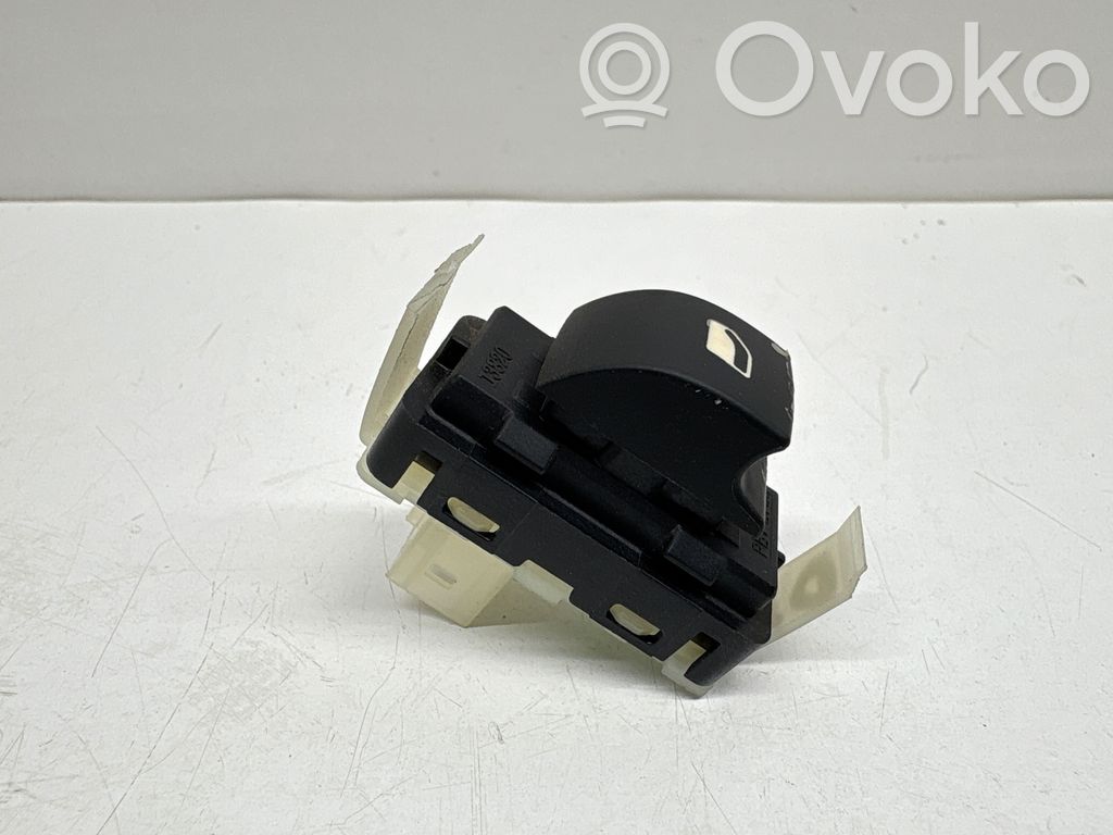Peugeot 508 Electric window control switch 