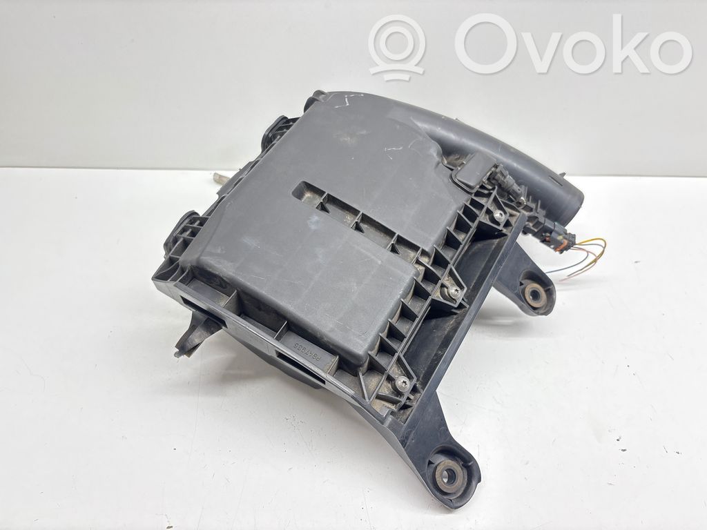 Peugeot 208 I Air filter box 