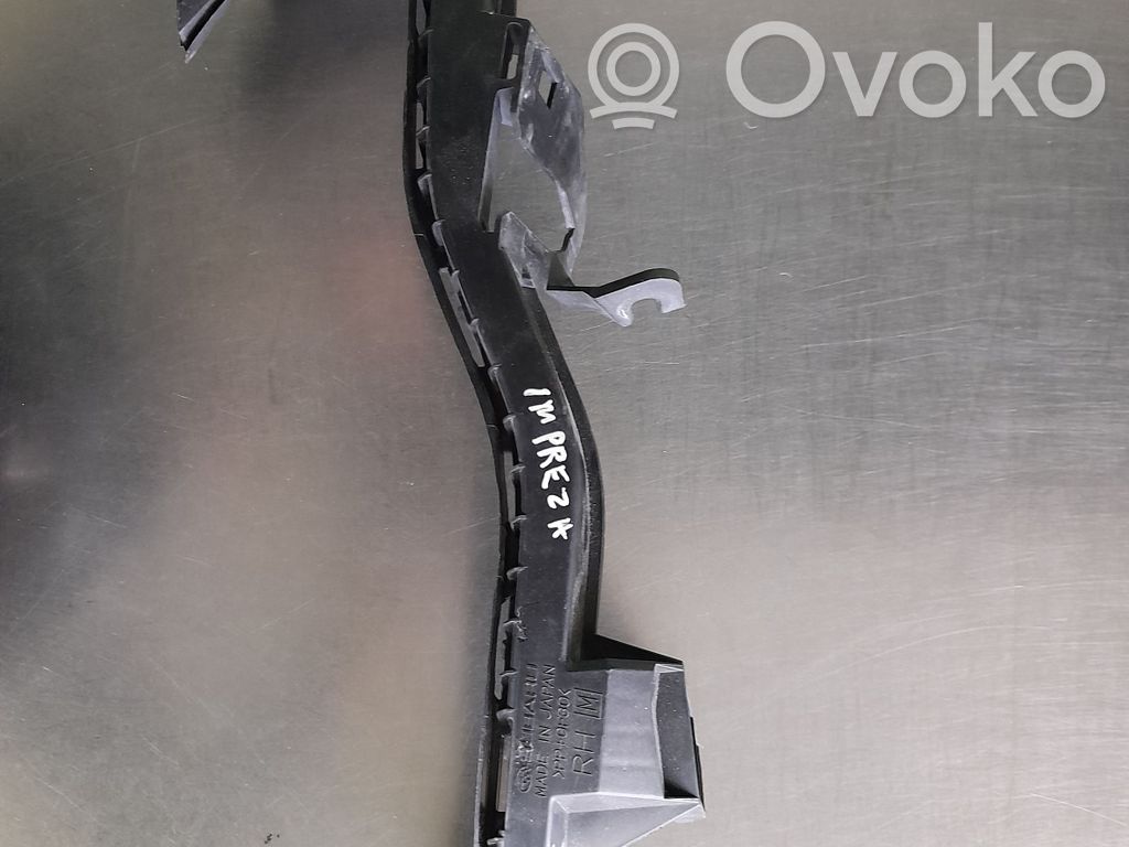 Subaru Impreza IV Soporte de boquilla de lavafaros 