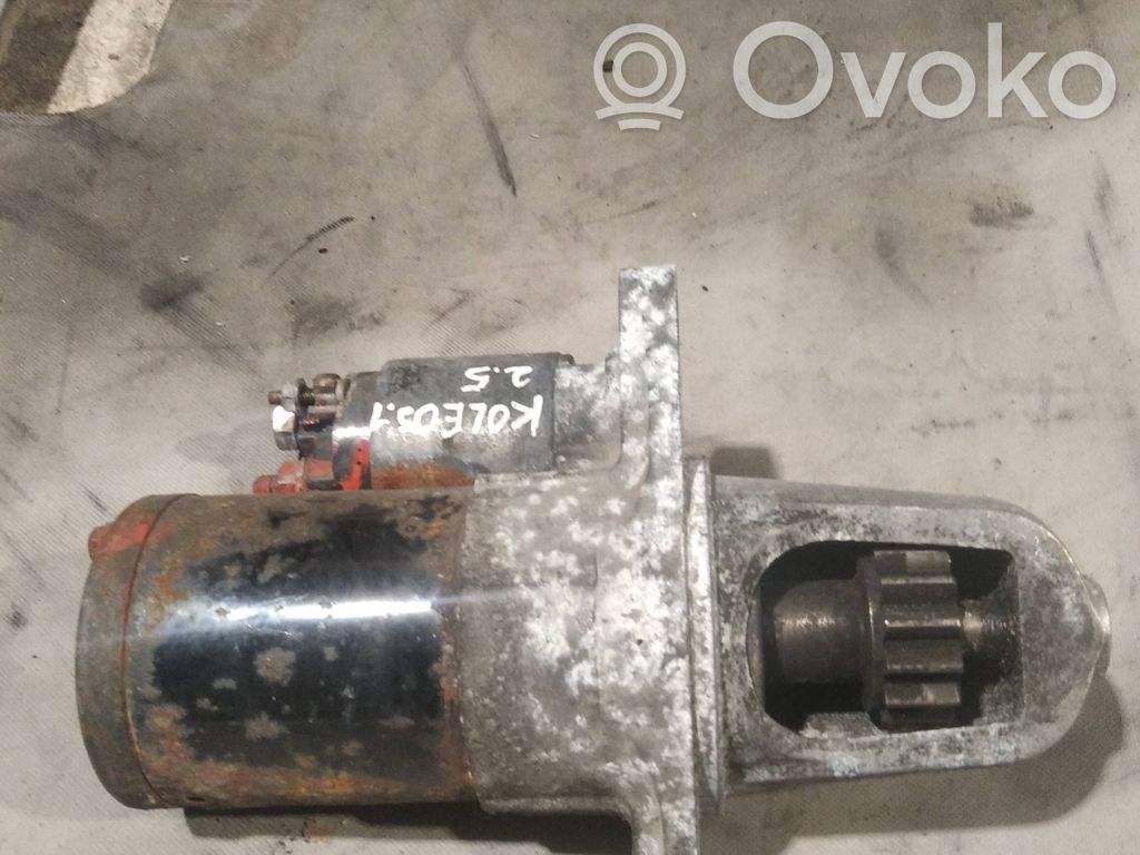 Rozrusznik   M000T22271,23300JA001