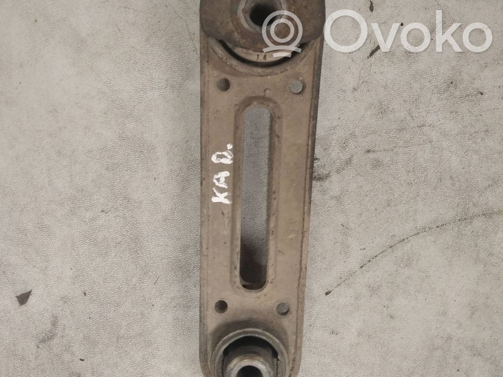 Engine mount bracket   8200000002
