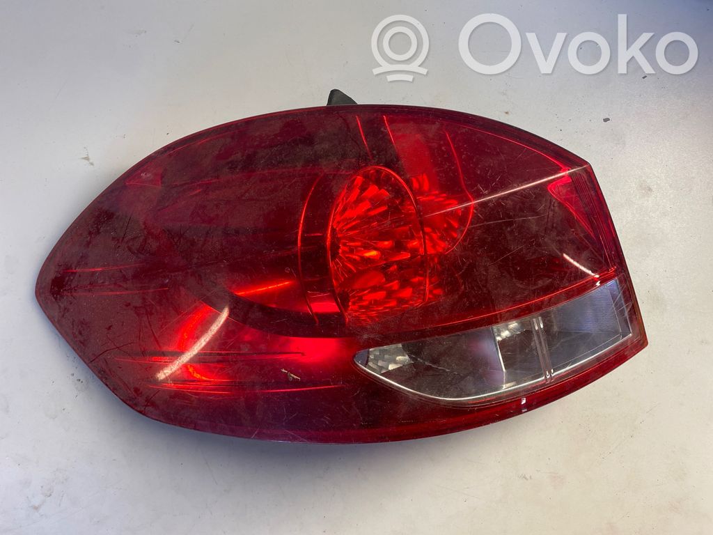 Renault Clio III Rear/tail lights 
