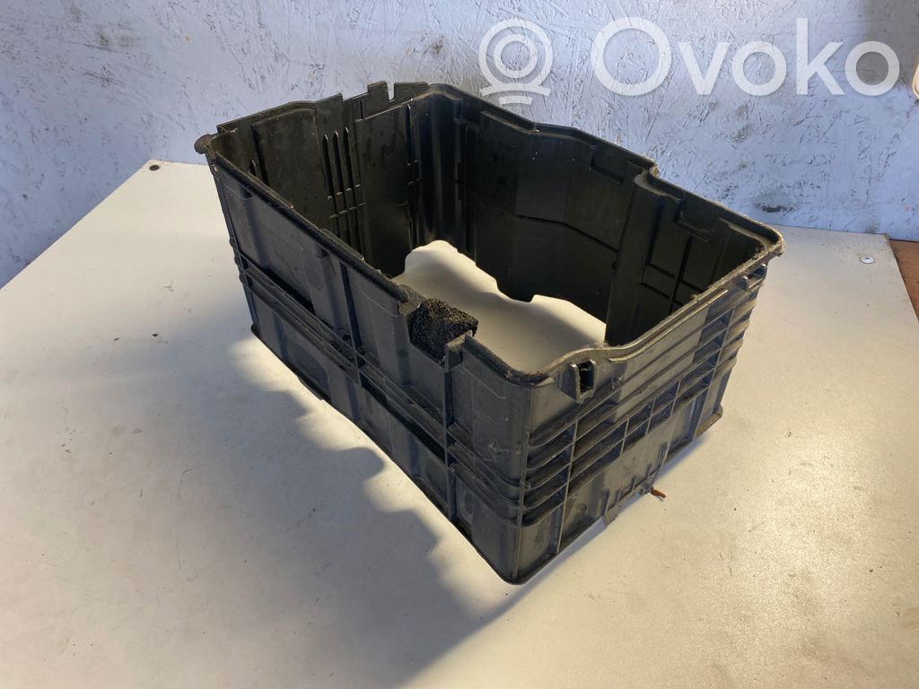 Renault Clio IV Batteriekasten 