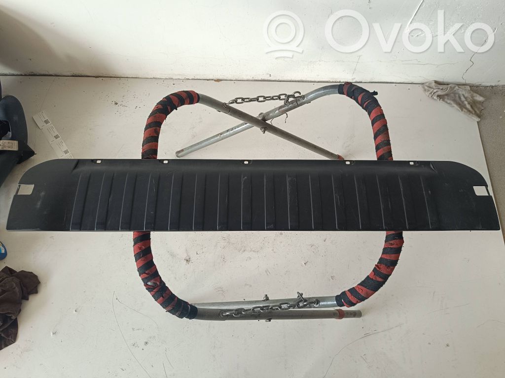 BMW X5 E70 Moldura de la puerta trasera 