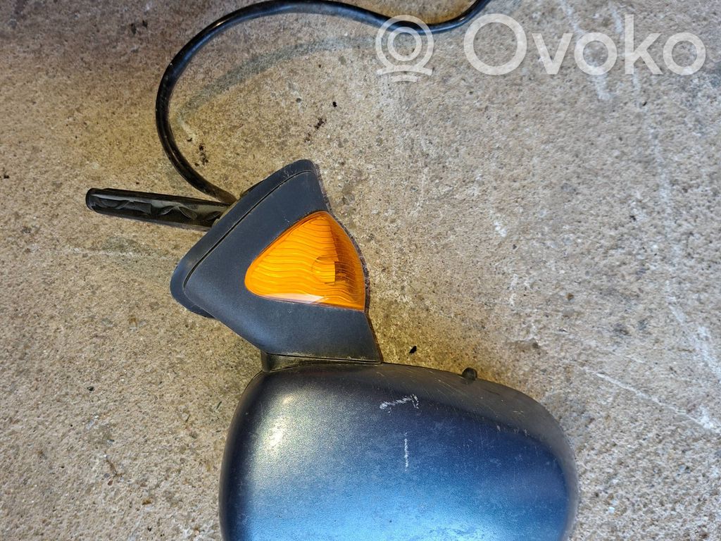 Renault Modus Front door electric wing mirror 