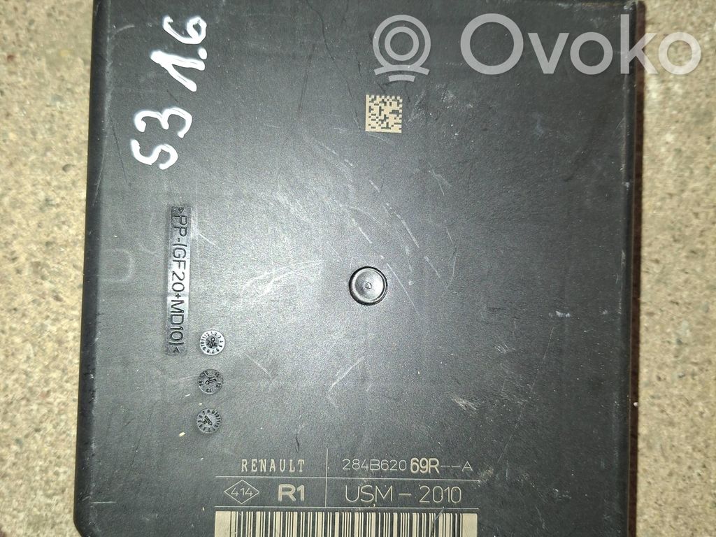 Renault Scenic III -  Grand scenic III Fuse module 