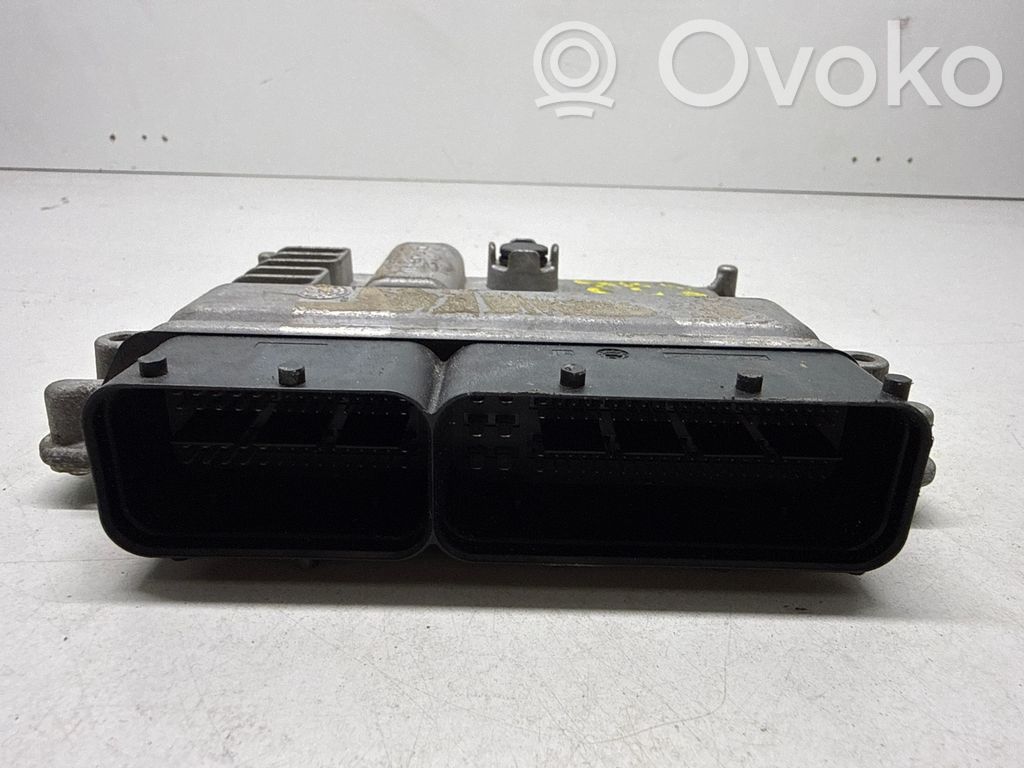 Skoda Fabia Mk2 (5J) Engine control unit/module 
