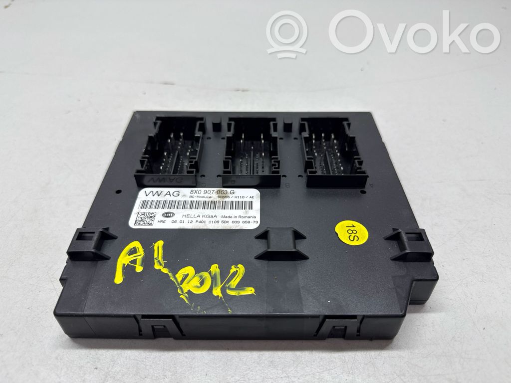 Audi A1 Comfort/convenience module 