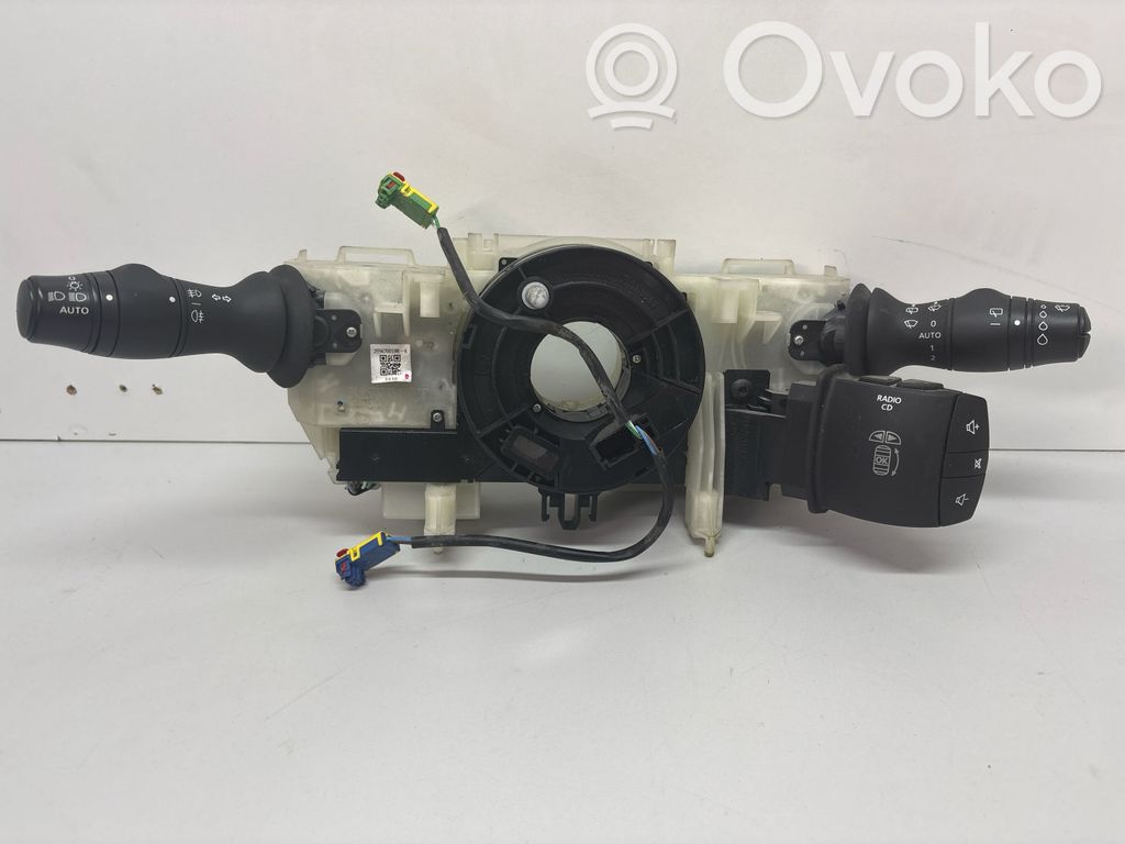 Renault Megane III Interruptor/palanca de limpiador de luz de giro 
