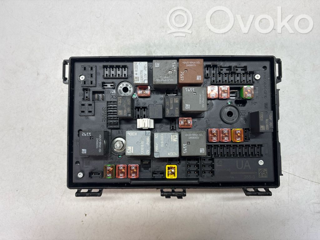 Sulakemoduuli   13368643,3553,1110130AA