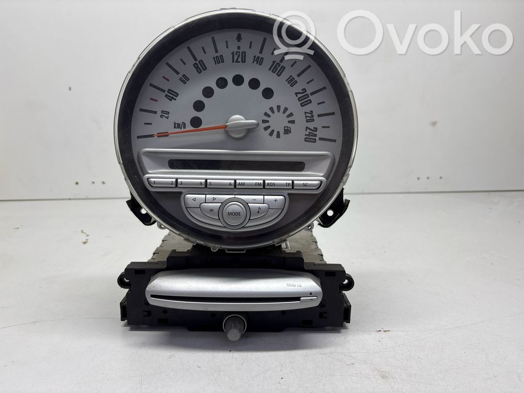 Panel / Radioodtwarzacz CD/DVD/GPS   3452697,RG25384205