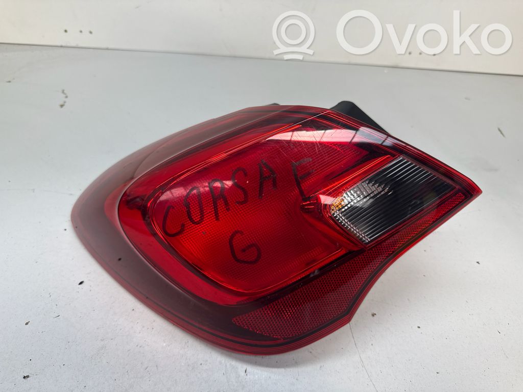 Rear/tail lights   460034366,39068625,0287604335