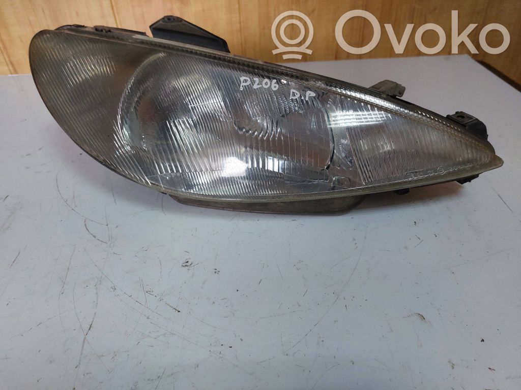 Peugeot 206 Headlight/headlamp 