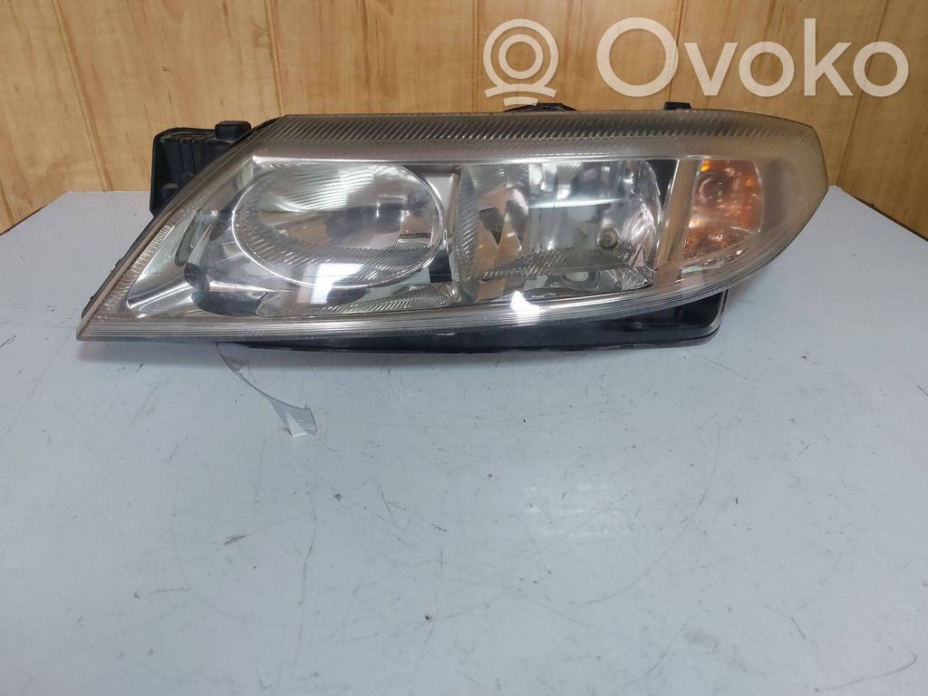 Renault Laguna II Headlight/headlamp 