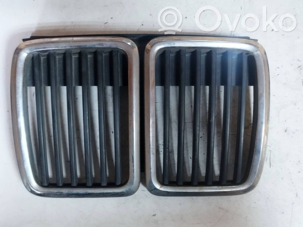 BMW 3 E30 Front grill 