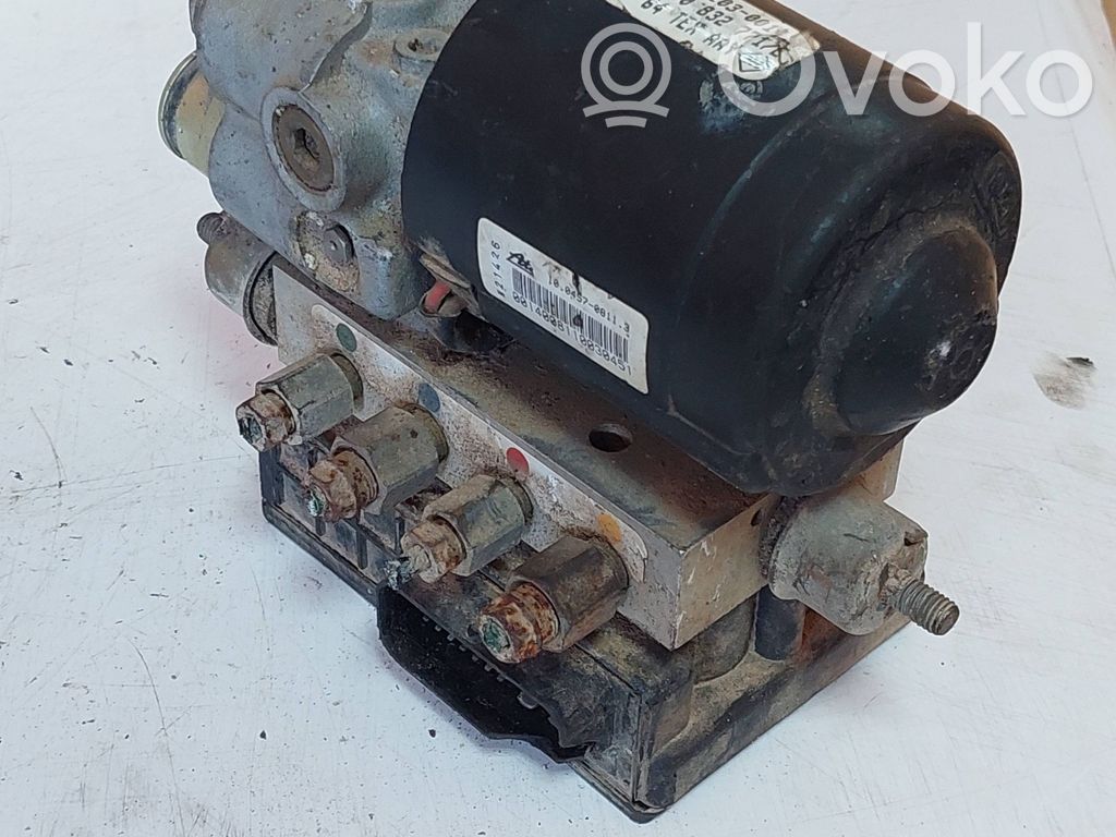 Renault Megane I Bomba de ABS 