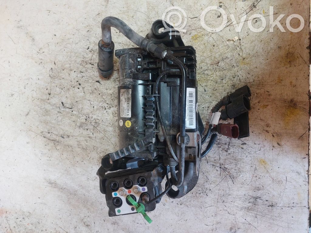 Volkswagen Phaeton Air suspension compressor/pump 