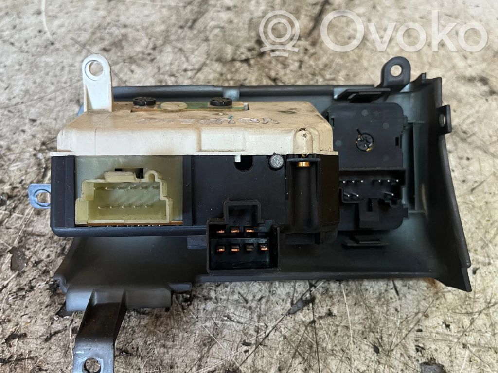 Chrysler Voyager Light switch 
