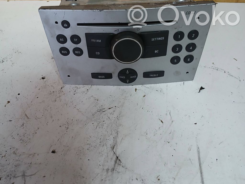 Opel Astra H Panel / Radioodtwarzacz CD/DVD/GPS 