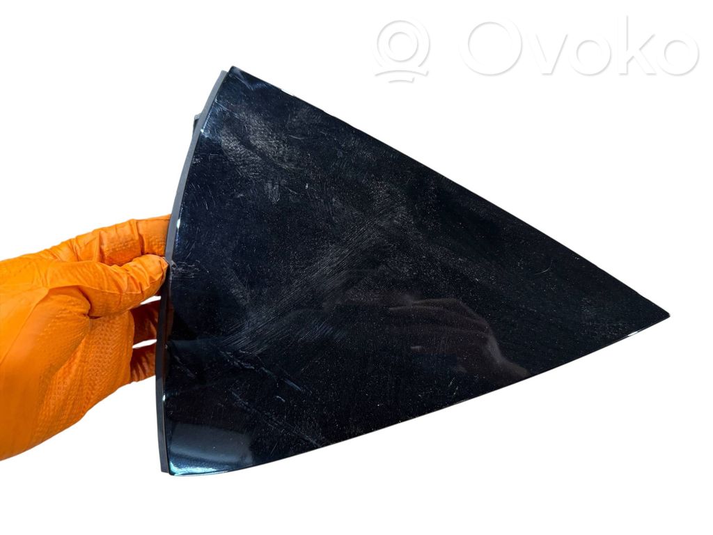 Chrysler Pacifica Rivestimento portellone 
