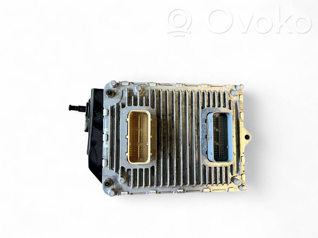 Dodge Challenger Engine control unit/module 