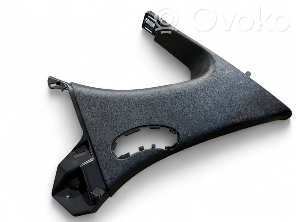 Dodge Durango III (C) pillar trim 