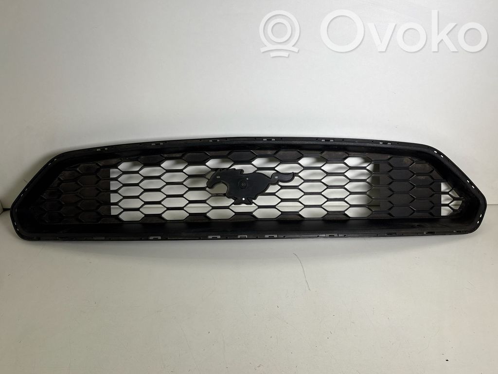 Ford Mustang VI Maskownica / Grill / Atrapa górna chłodnicy 