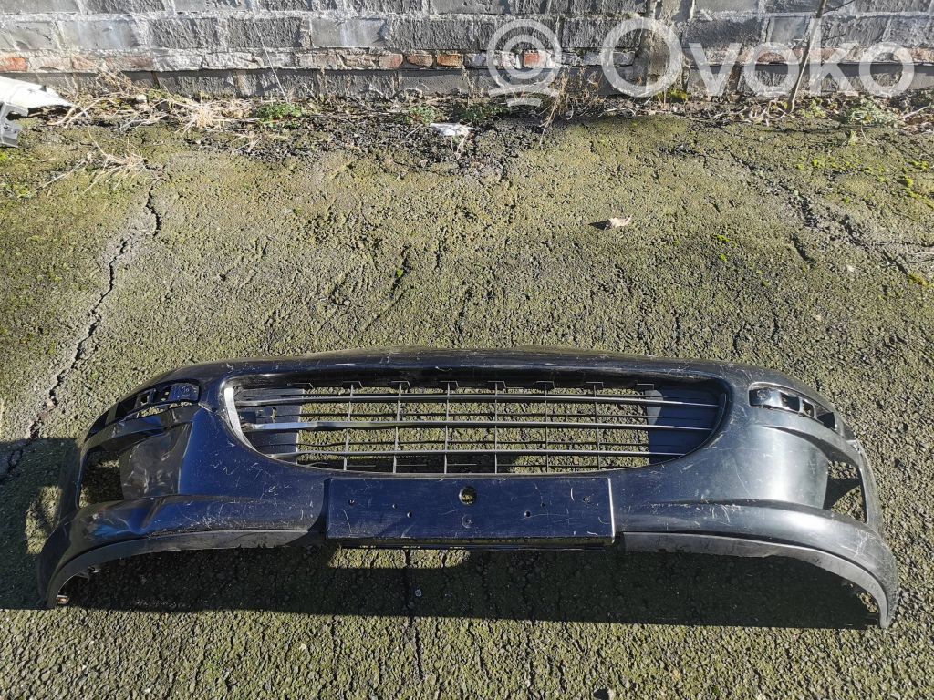 Peugeot 407 Parachoques delantero 