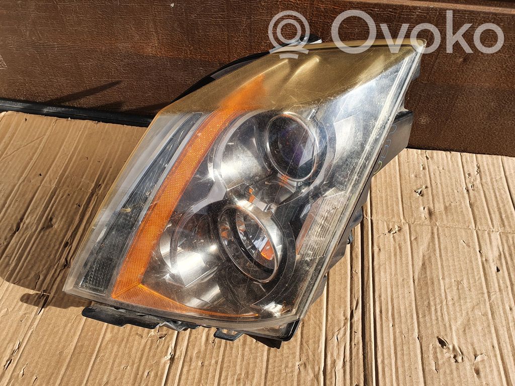Cadillac DTS Headlight/headlamp 
