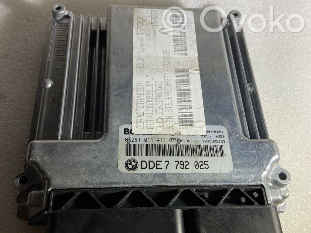 Moottorin ohjainlaite/moduuli   7792025,1039S02199,0281011411