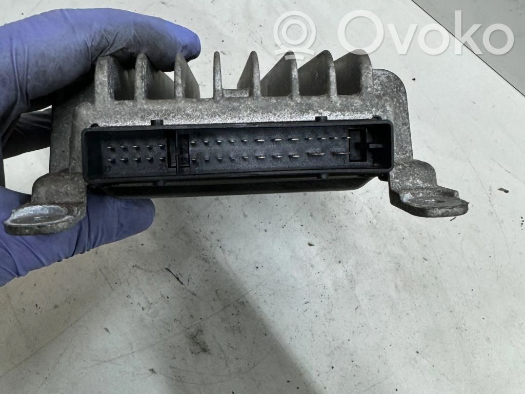 Audi A6 S6 C5 4B Amplificatore 