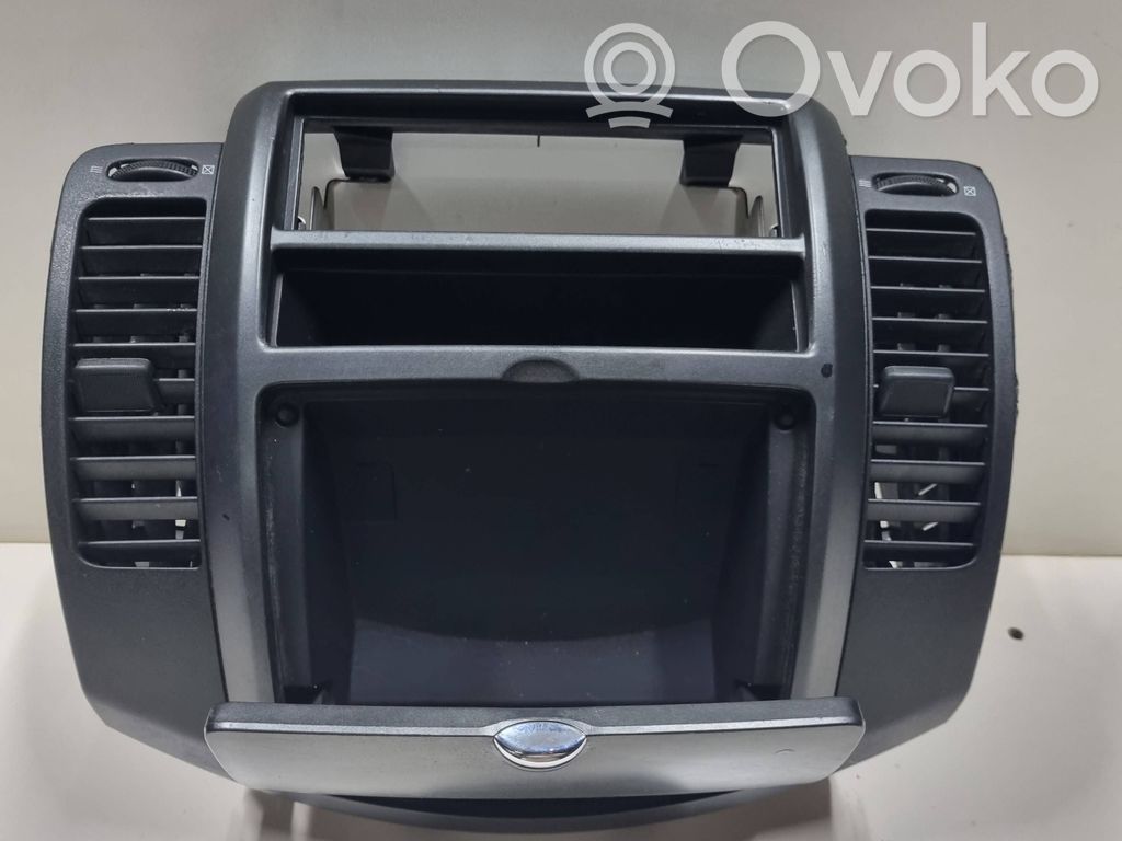 Nissan Note (E11) Glove box 