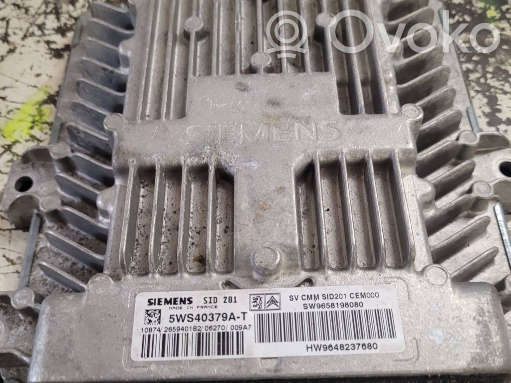 Peugeot 407 Engine control unit/module 