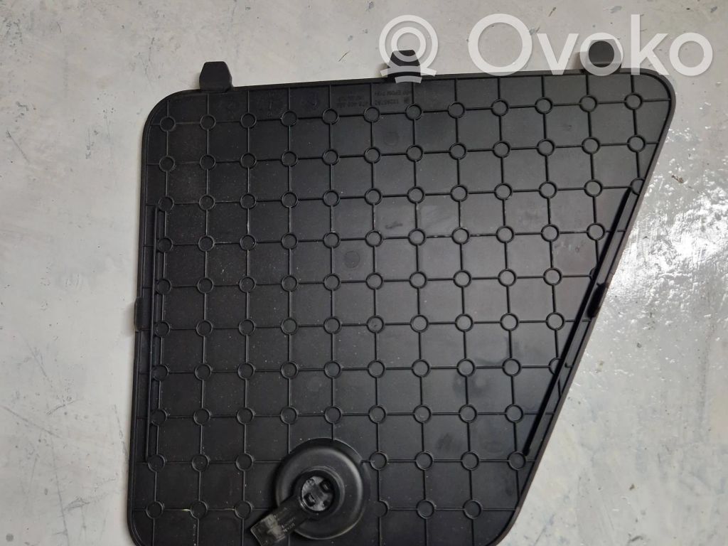 Opel Meriva B Bagāžnieka sānu apakšējās apdares panelis 
