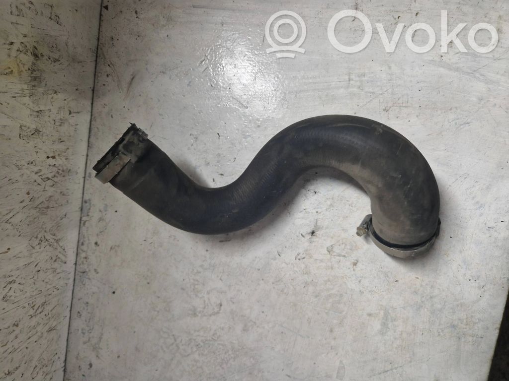Intercooler hose/pipe