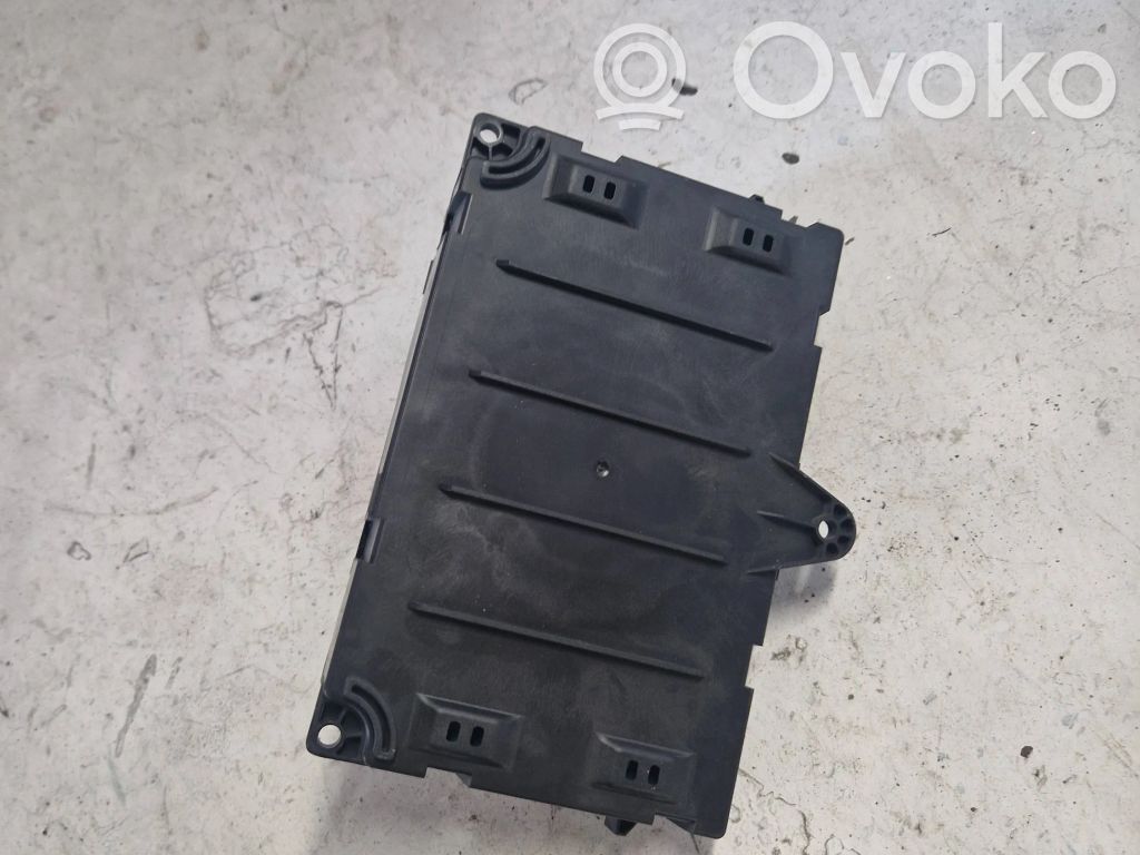 Citroen C6 Drošinātāju bloks 