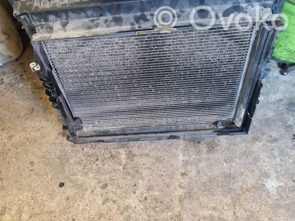 Radiator set   754067611