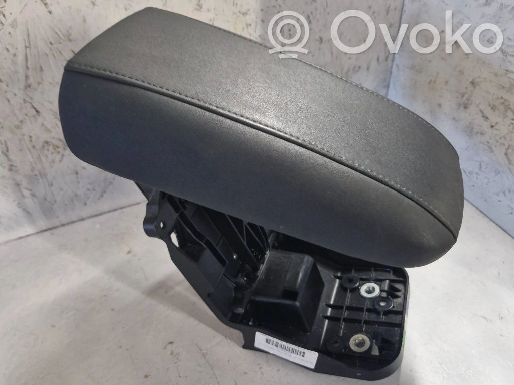 Volvo V40 Armrest 
