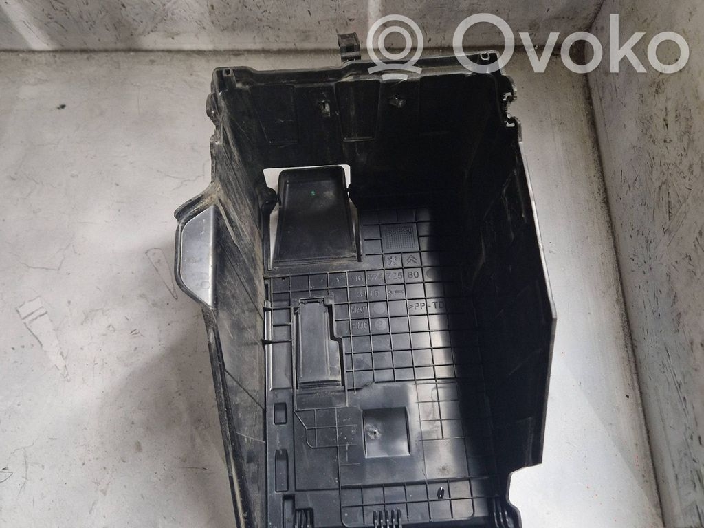 Citroen C4 II Akumuliatoriaus dėžė 