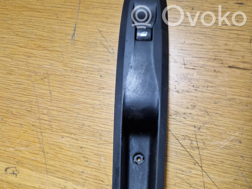 Citroen C4 II Electric window control switch 