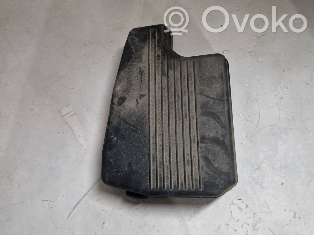 Mazda 6 Fuse box cover 